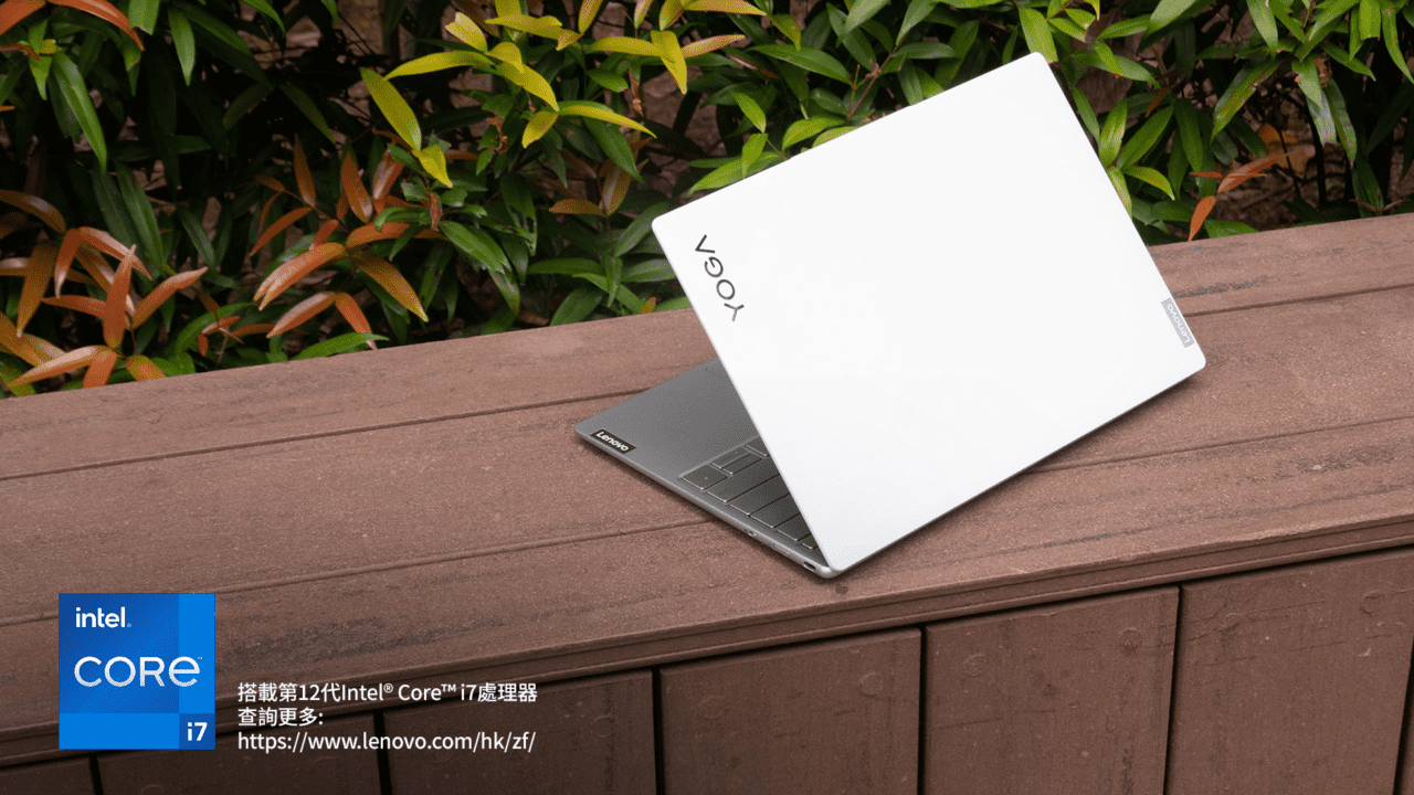 YOGA-Slim-7i-Carbon_01-1280x720.png